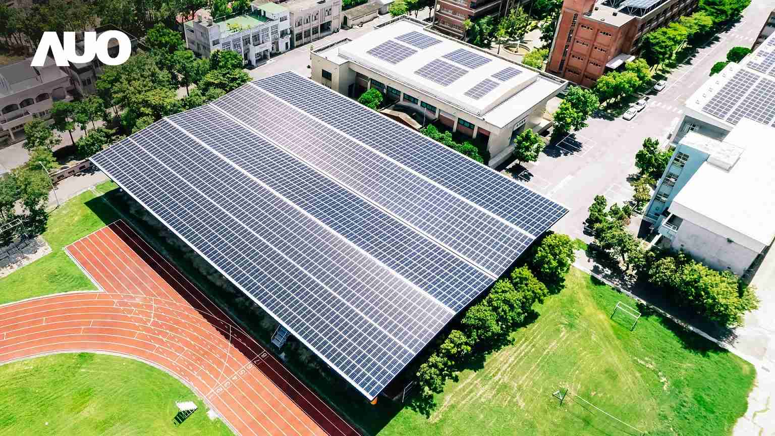 汇旺支付SunSteel光电整合型浪板具备快速安装、、轻量化优势，，可提升15%发电效能，，通过国际IEC与台湾VPC认证安全、、、防漏、、、、耐候标准